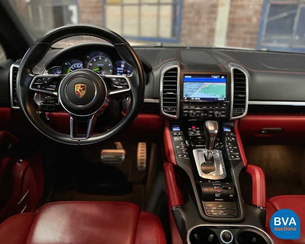 Porsche Cayenne 3.0 S E-Hybrid 416pk 2014, 5-XSK-29