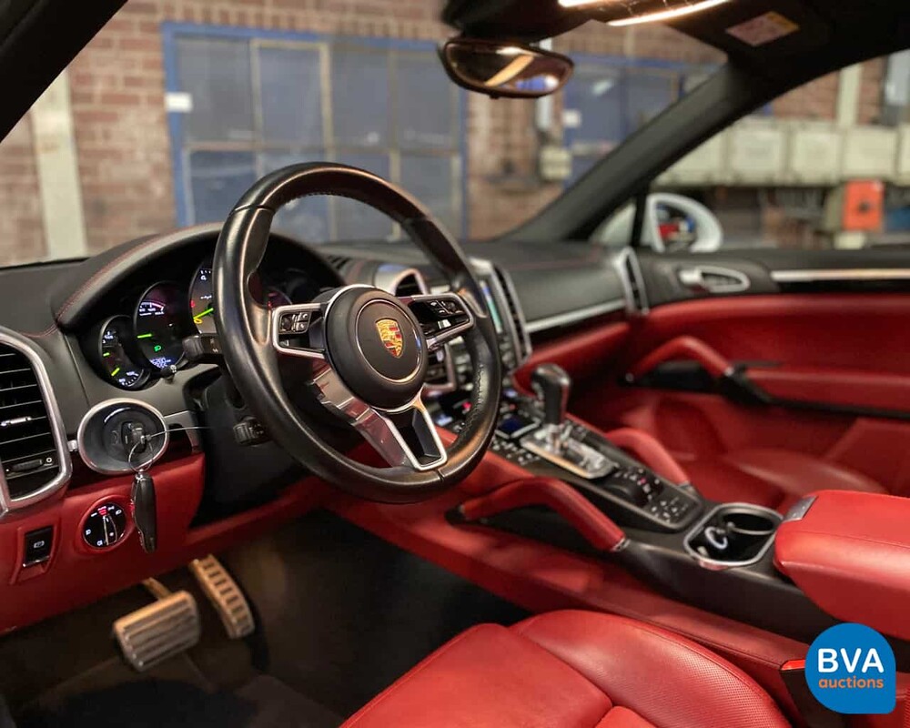 Porsche Cayenne 3.0 S E-Hybrid 416pk 2014, 5-XSK-29