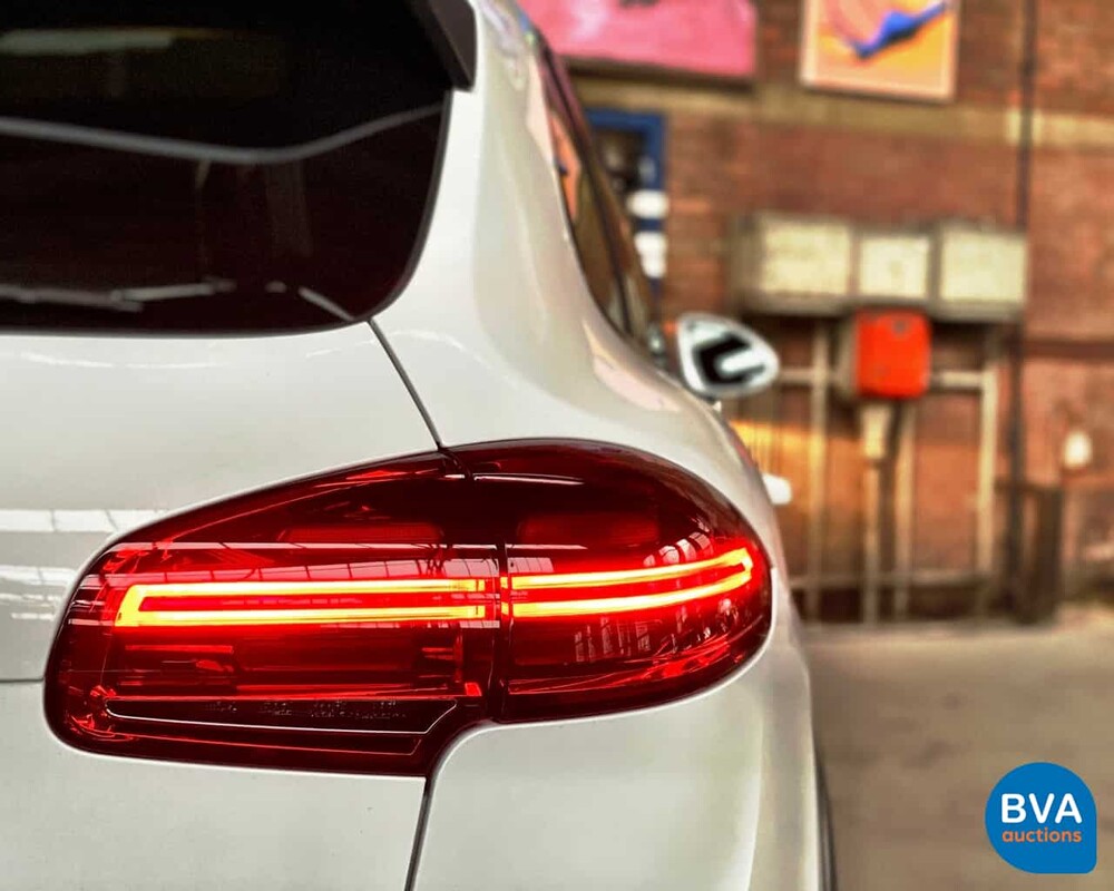 Porsche Cayenne 3.0 S E-Hybrid 416pk 2014, 5-XSK-29
