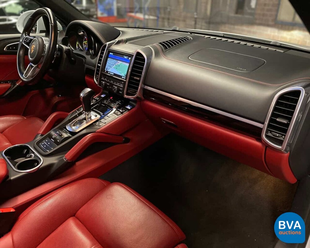 Porsche Cayenne 3.0 S E-Hybrid 416pk 2014, 5-XSK-29