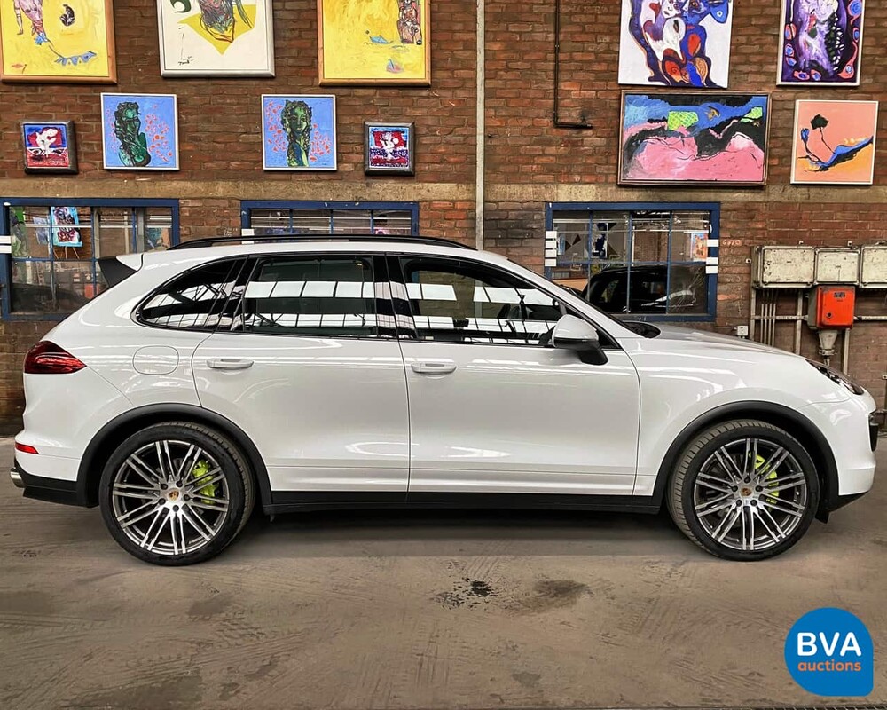 Porsche Cayenne 3.0 S E-Hybrid 416pk 2014, 5-XSK-29
