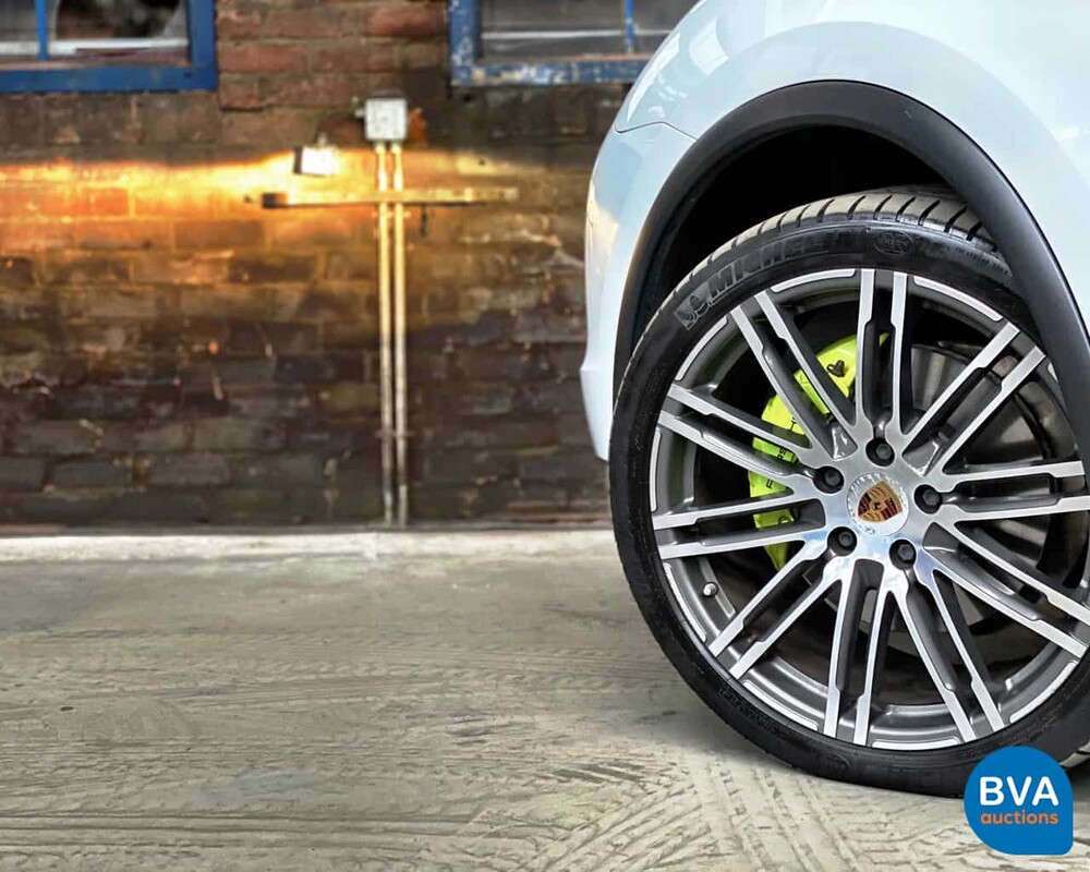 Porsche Cayenne 3.0 S E-Hybrid 416pk 2014, 5-XSK-29