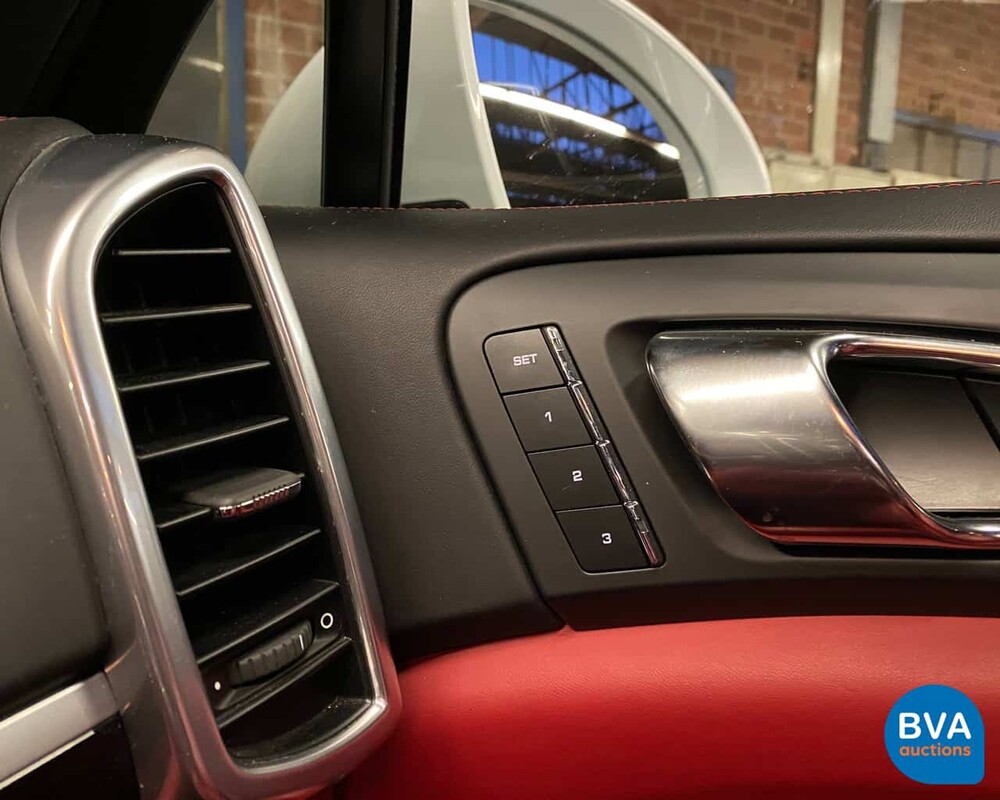 Porsche Cayenne 3.0 S E-Hybrid 416pk 2014, 5-XSK-29