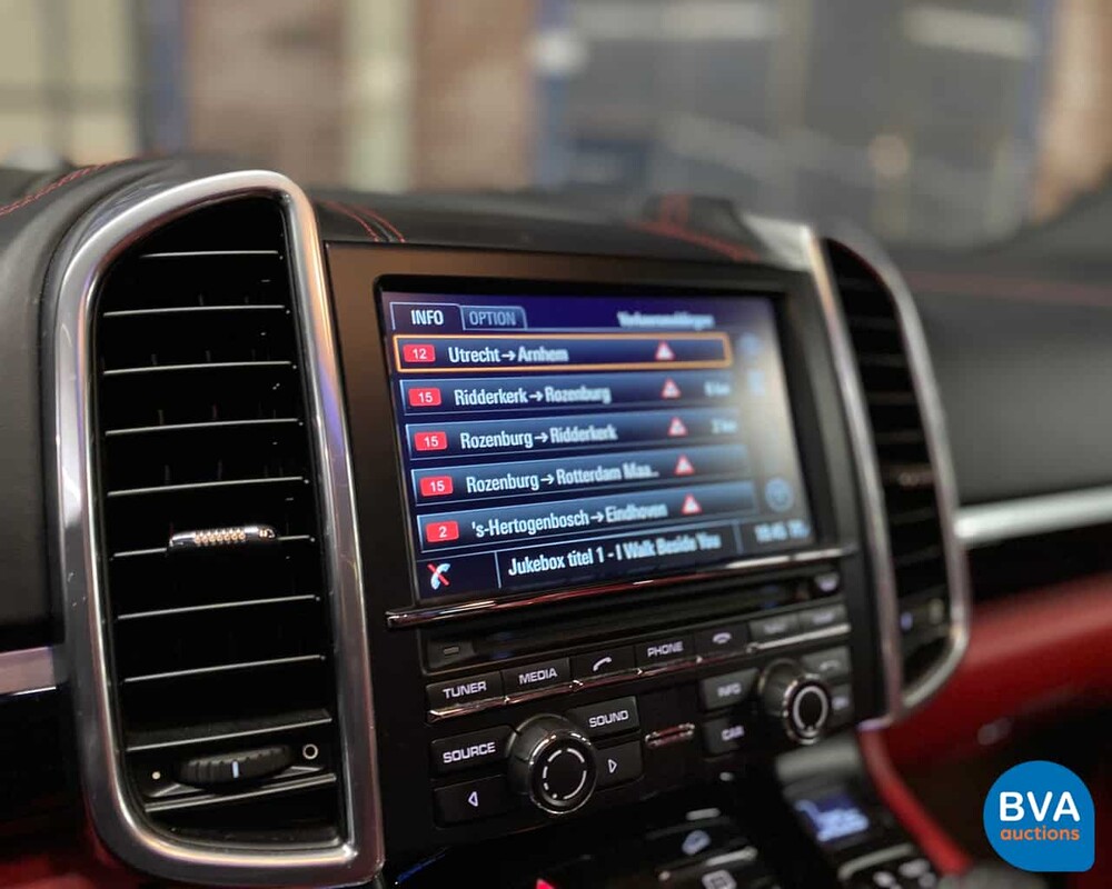 Porsche Cayenne 3.0 S E-Hybrid 416pk 2014, 5-XSK-29