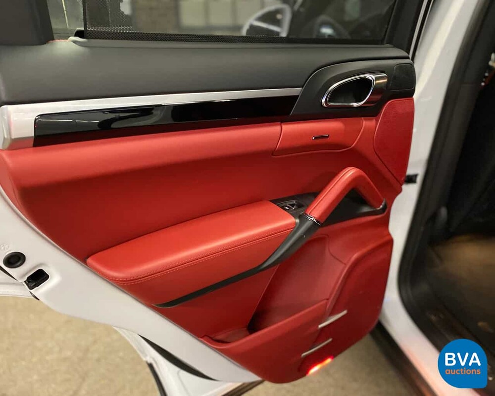 Porsche Cayenne 3.0 S E-Hybrid 416pk 2014, 5-XSK-29