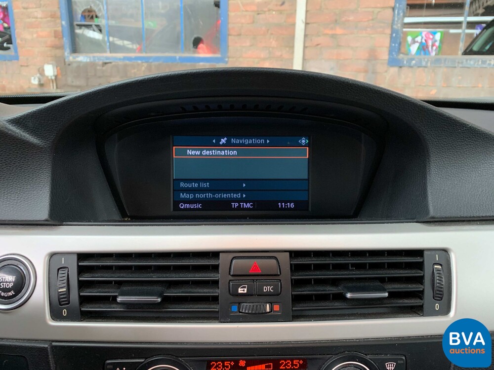 BMW 325d Touring 197pk -Facelift- 2009, 3-XLF-49