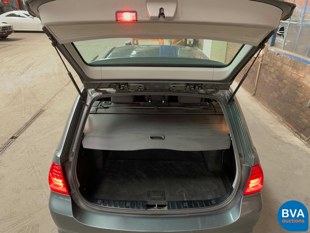 BMW 325d Touring 197pk -Facelift- 2009, 3-XLF-49