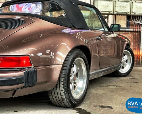 Porsche 911 Carrera 3.2 Cabriolet 1984