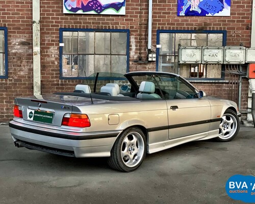 BMW M3 E36 Cabriolet 3.2 -Handgeschakeld- 1999