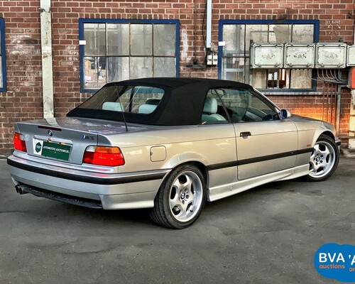 BMW M3 E36 Cabriolet 3.2 -Handgeschakeld- 1999