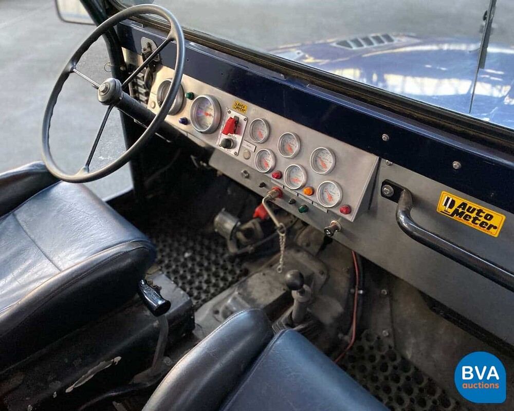 Jeep Kaiser -V8-motor- 1960, BE-41-76