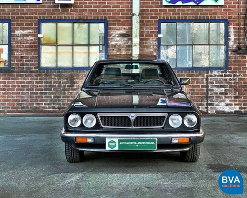 Lancia Beta 2000 injection -Org.NL- 1983, JN-71-VZ