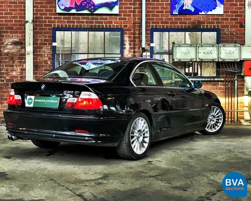 BMW 330Ci E46 231pk 2002, 61-JT-HN