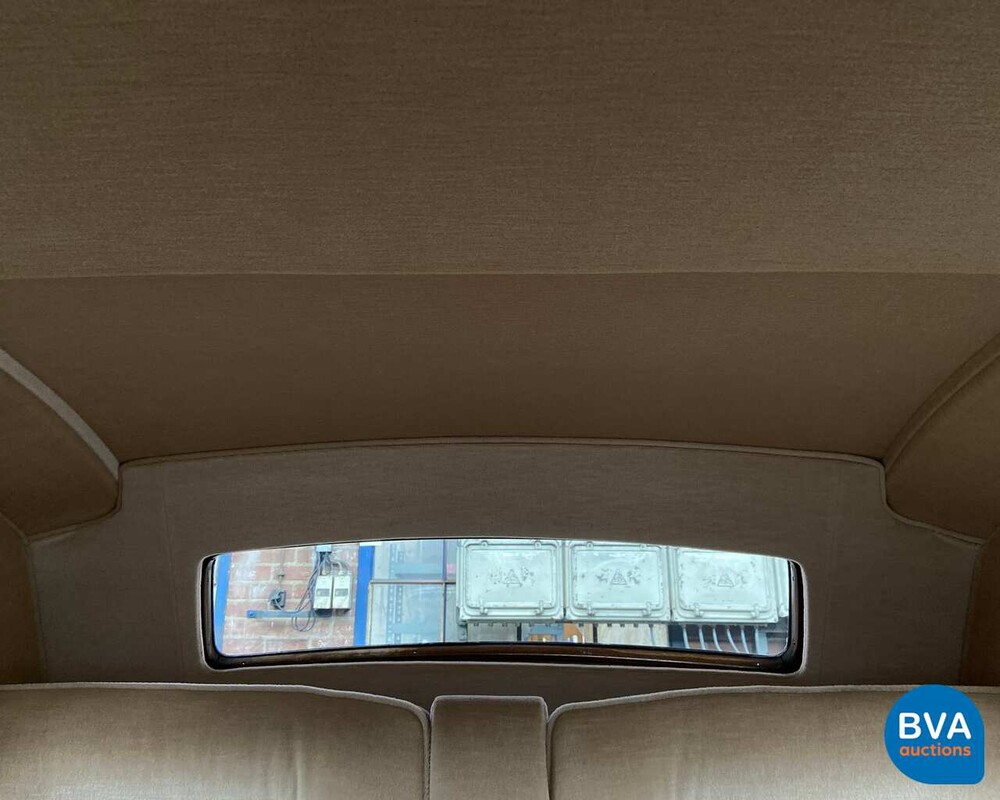 Rolls-Royce Silver Wraith 1950, 11-GR-51