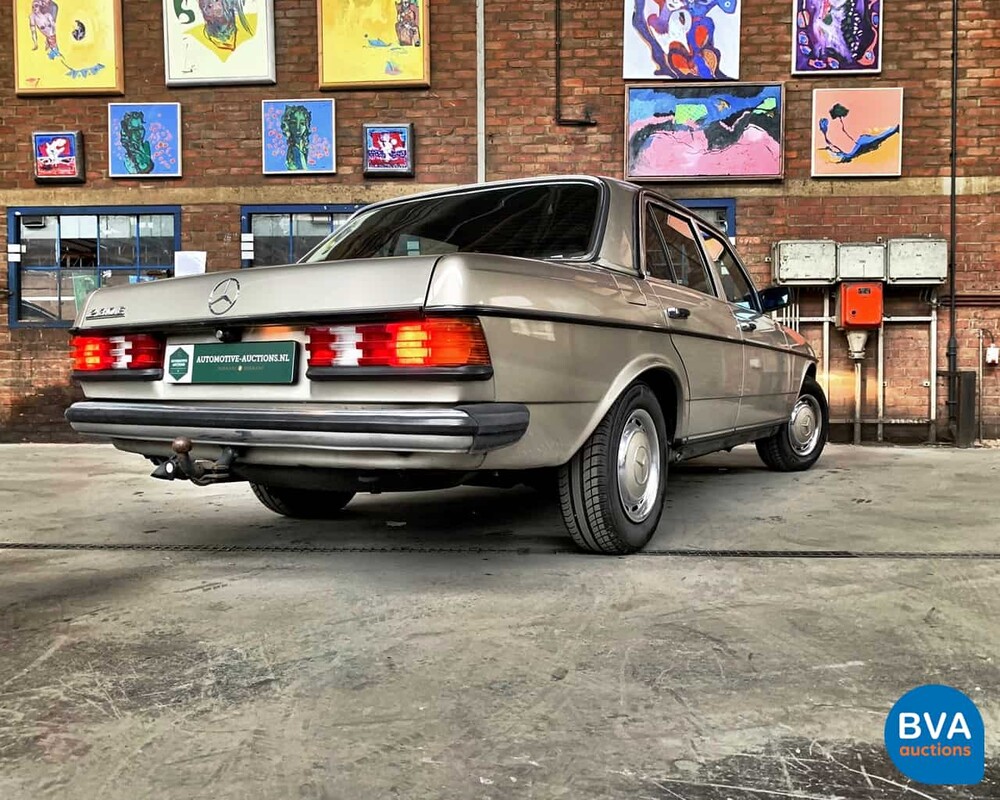 Mercedes-Benz 230E W123 1984, 71-GVJ-7