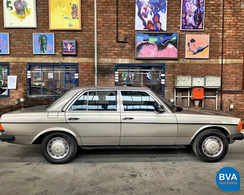 Mercedes-Benz 230E W123 1984, 71-GVJ-7