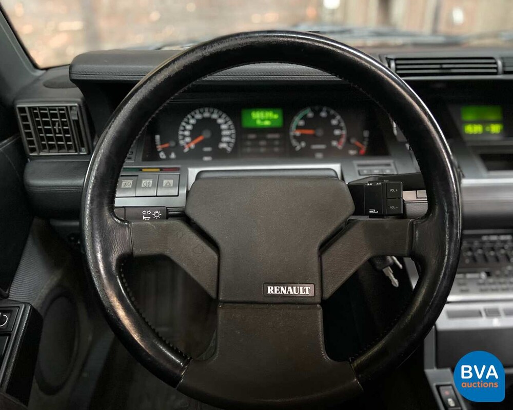 Renault 25 2.0 TXI Phase II 135pk -Org.NL- 1991, DJ-HP-72