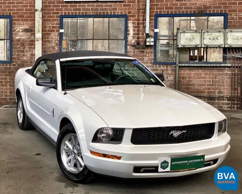 Ford Mustang Convertible 4.0 V6 2007, 81-KDH-9