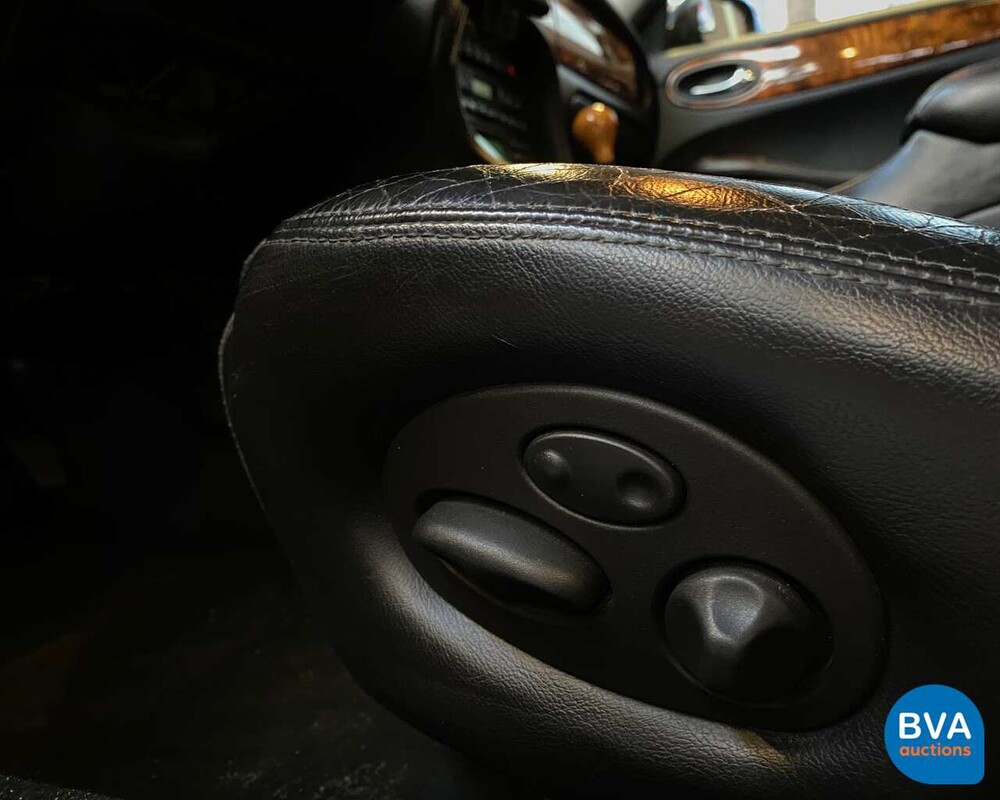 Jaguar XJR 4.0 Supercharger 363pk V8 -Org.NL- 2002, 34-JH-PD