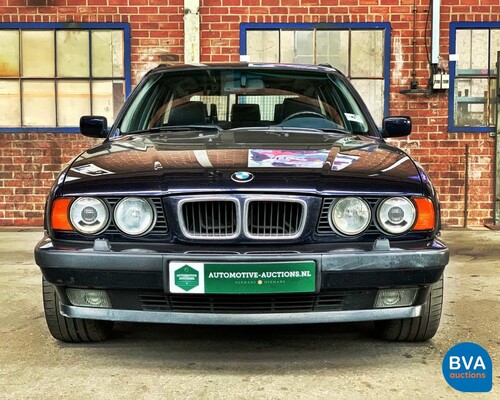 BMW 525i Touring E34, 33-HDH-8