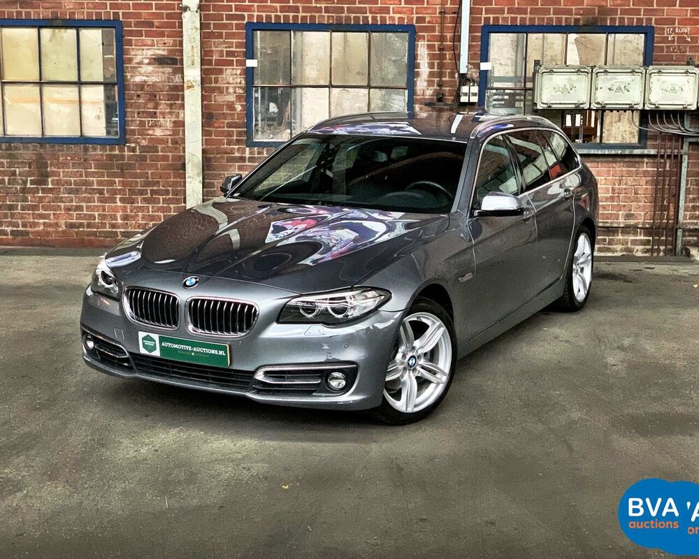BMW 5-Serie 520d Touring 184pk 2014, 8-XGN-05