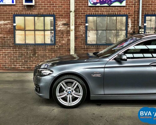 BMW 5-Serie 520d Touring 184pk 2014, 8-XGN-05