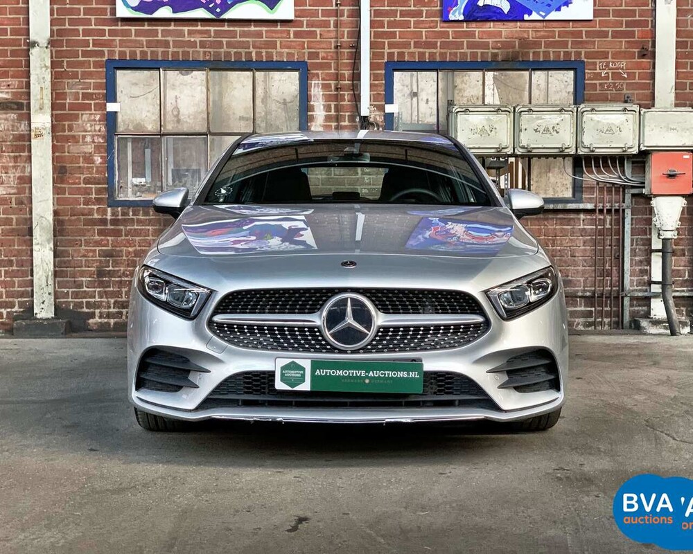 Mercedes-Benz A200 AMG 2019 163pk A-Klasse NW-Model -Garantie-
