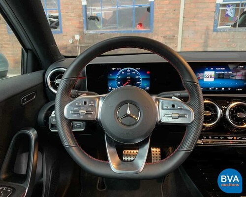 Mercedes-Benz A200 AMG 2019 163pk A-Klasse NW-Model -Garantie-