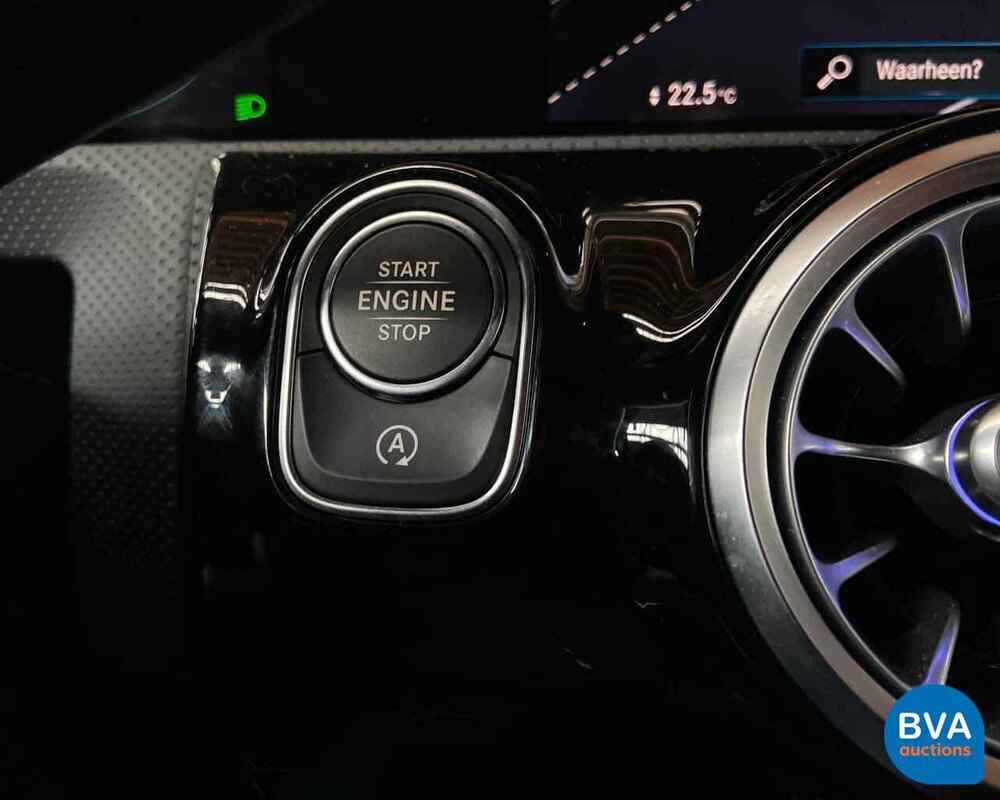 Mercedes-Benz A180d AMG 2019 MEINE A-Klasse -Garantie-.