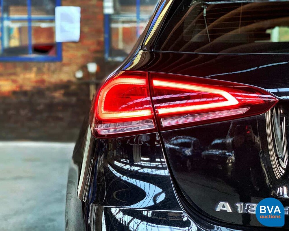 Mercedes-Benz A180d AMG 2019 MEINE A-Klasse -Garantie-.