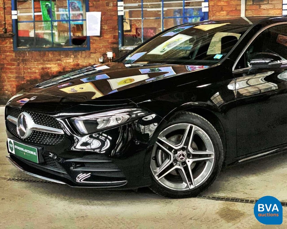 Mercedes-Benz A180d AMG 2019 MEINE A-Klasse -Garantie-.