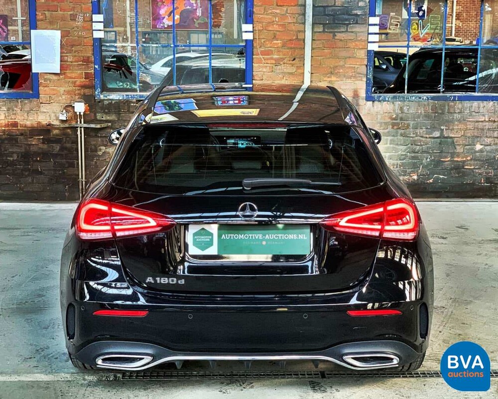 Mercedes-Benz A180d AMG 2019 MEINE A-Klasse -Garantie-.