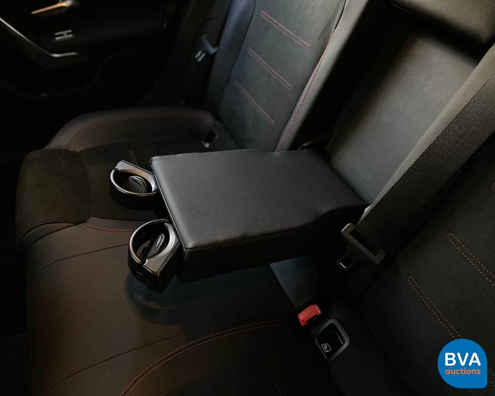 Mercedes-Benz A180d AMG 2019 MEINE A-Klasse -Garantie-.