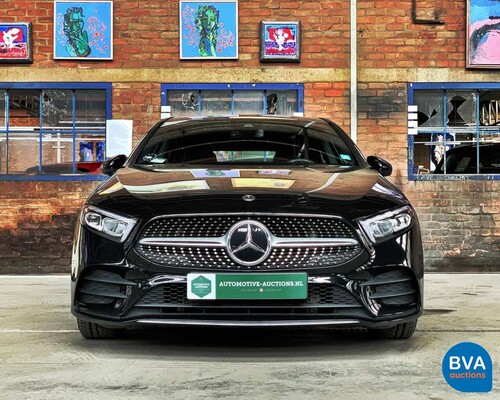 Mercedes-Benz A180d AMG 2019 MY A-Klasse -Garantie-