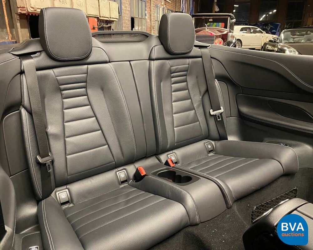 Mercedes-Benz E400 Cabriolet AMG 4Matic 333 PS E-Klasse 2019 -Garantie-.