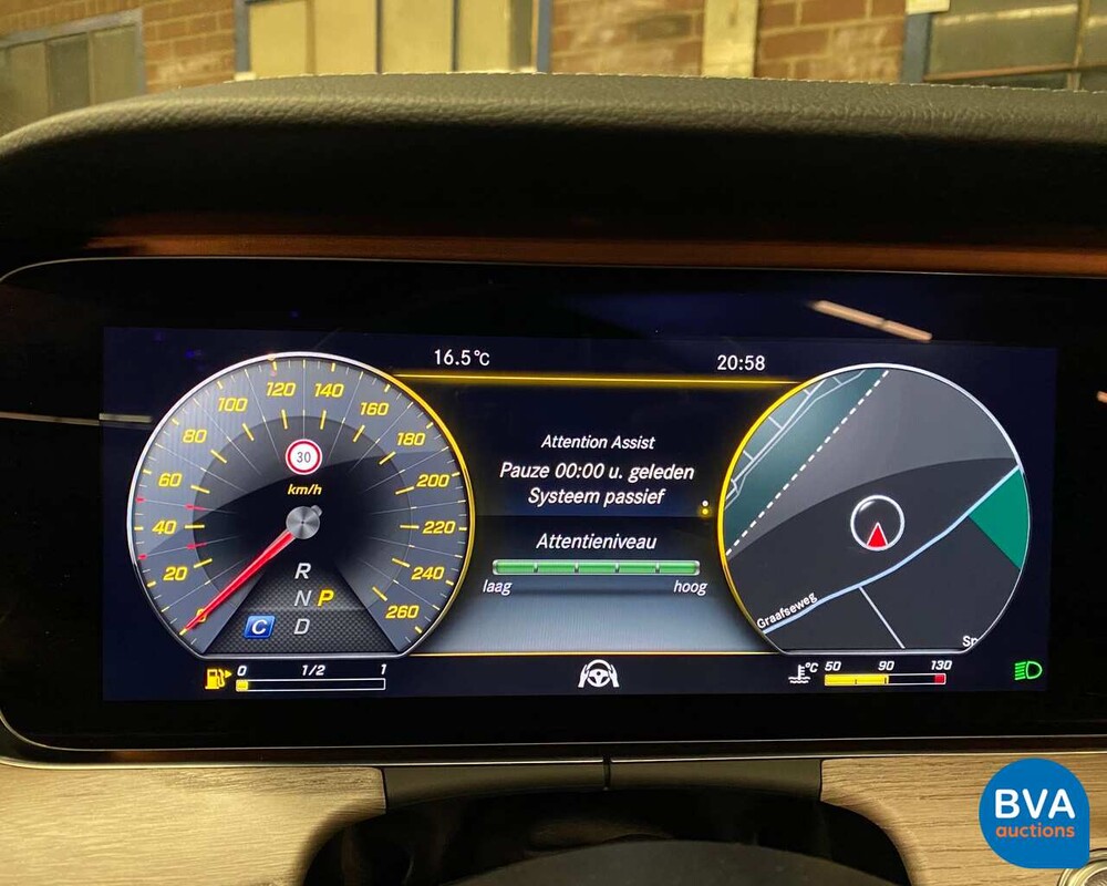 Mercedes-Benz E400 Cabriolet AMG 4Matic 333 PS E-Klasse 2019 -Garantie-.