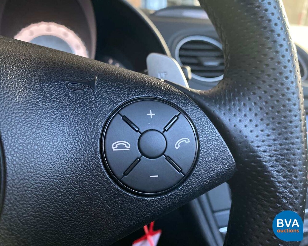 Mercedes-Benz SL63 Roadster 525 PS AMG SL-Klasse 2011.