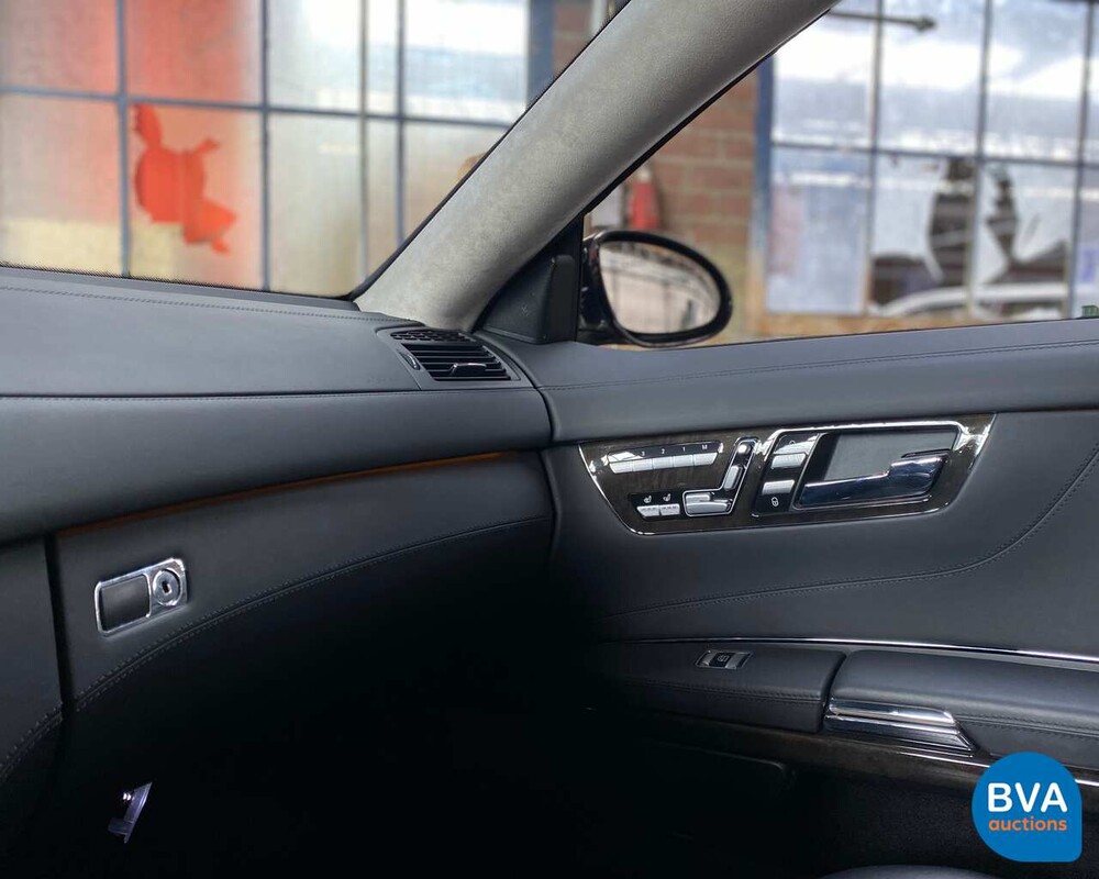 Mercedes-Benz CL63 AMG 525 Stück 2007, ZS-290-S.