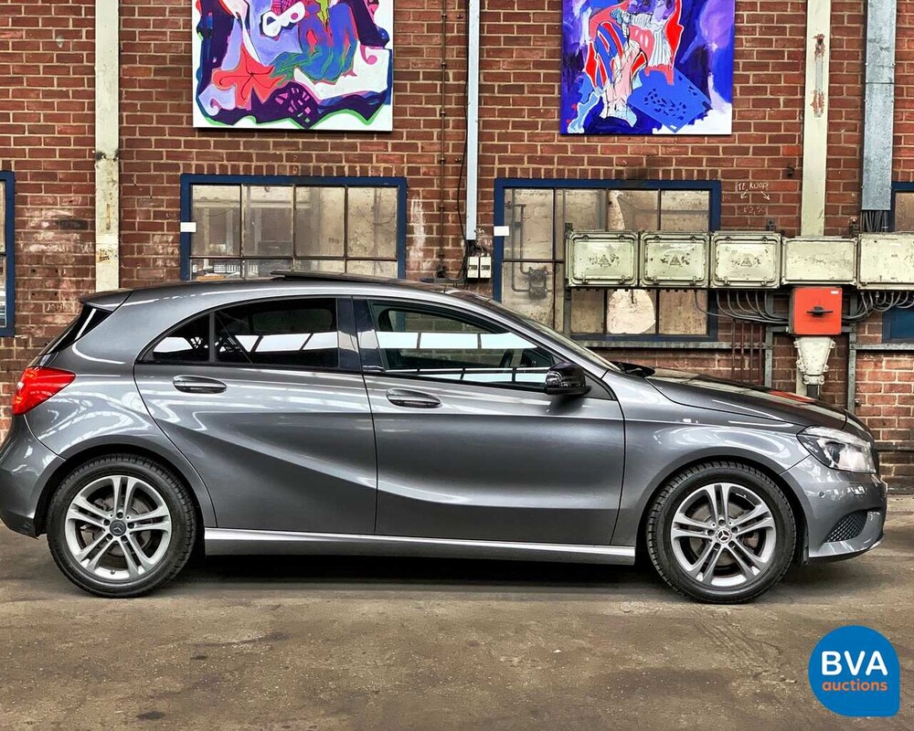 Mercedes-Benz A180 122pk 2013, H-404-JZ