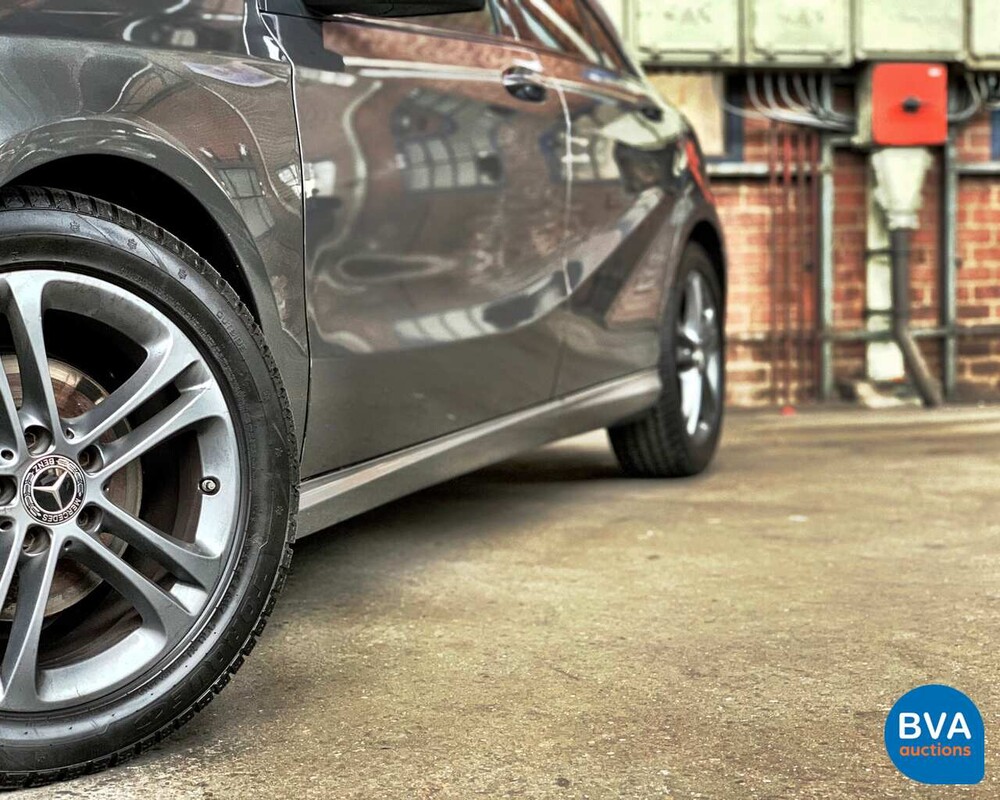 Mercedes-Benz A180 122pk 2013, H-404-JZ