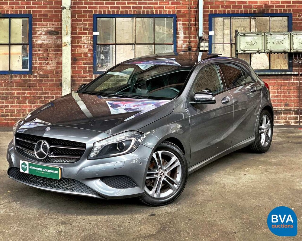 Mercedes-Benz A180 122pk 2013, H-404-JZ