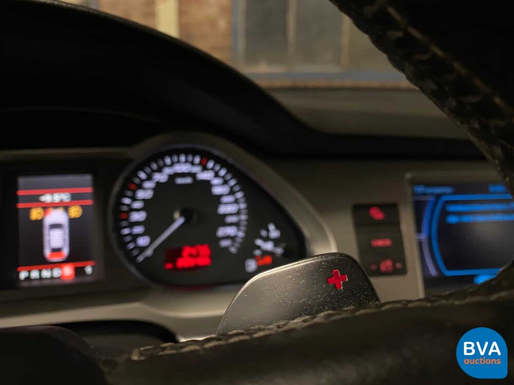 Audi S6 V10 Avant 435pk 2006, 07-TN-LD