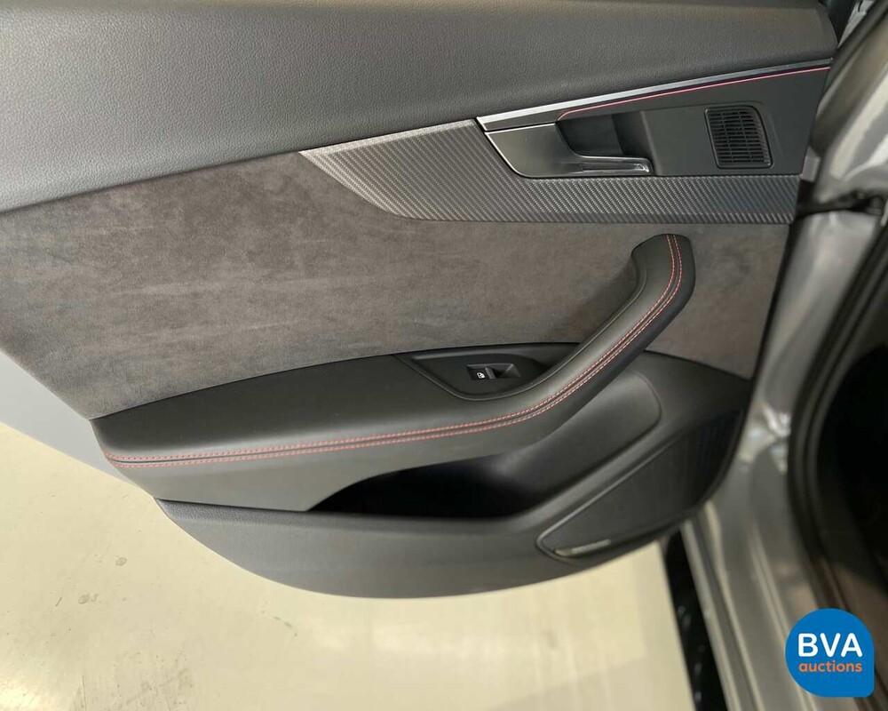 Audi RS4 Avant 2.9 TFSI Quattro 450pk -Garantie!- 2018, RP-417-T