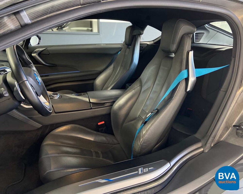 BMW i8 Coupé 1.5 Erstausgabe 362 PS 2014, 3-XNV-26.