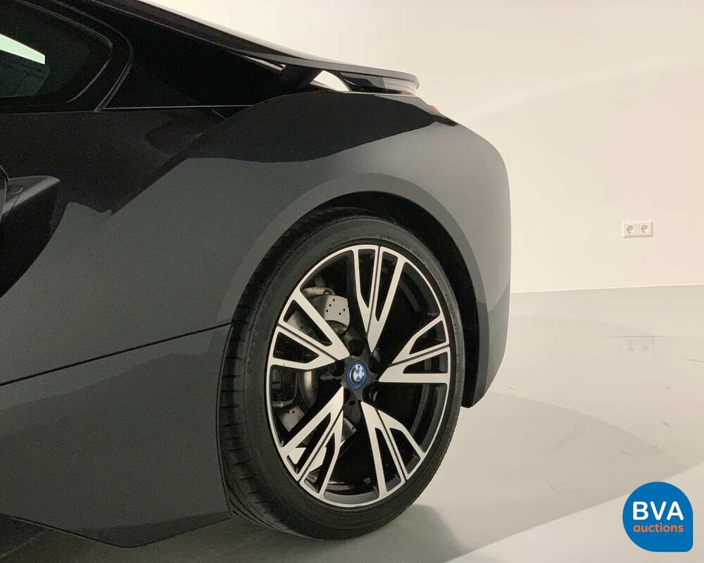 BMW i8 Coupé 1.5 Erstausgabe 362 PS 2014, 3-XNV-26.