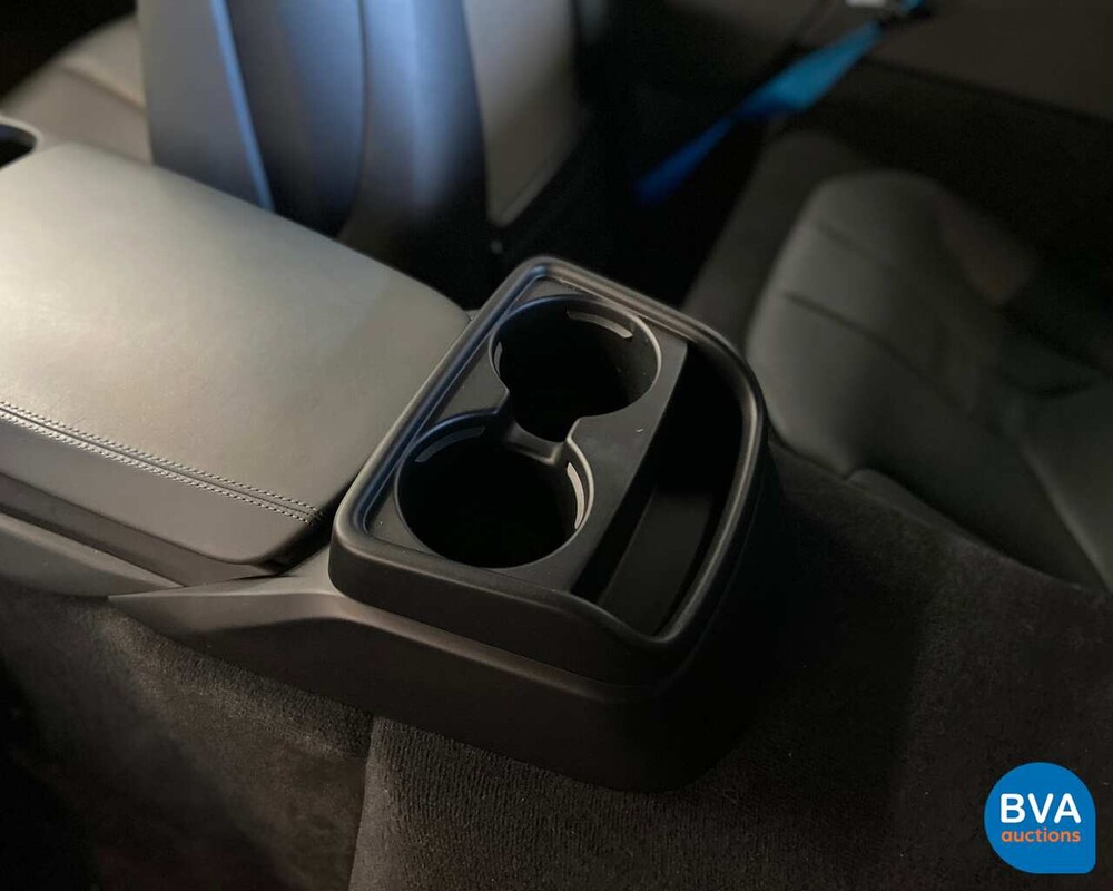 BMW i8 Coupé 1.5 Erstausgabe 362 PS 2014, 3-XNV-26.