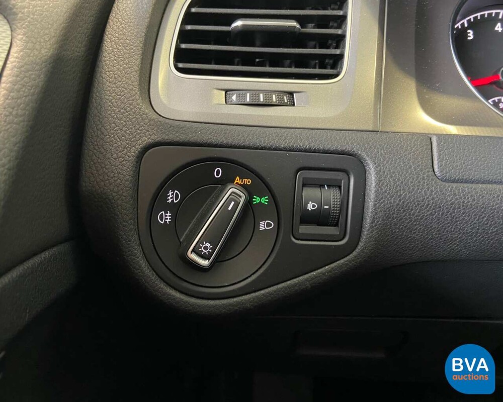 Volkswagen Golf 1.4 TSI Lounge Automatik DSG 125 PS 2015, TL-257-X.