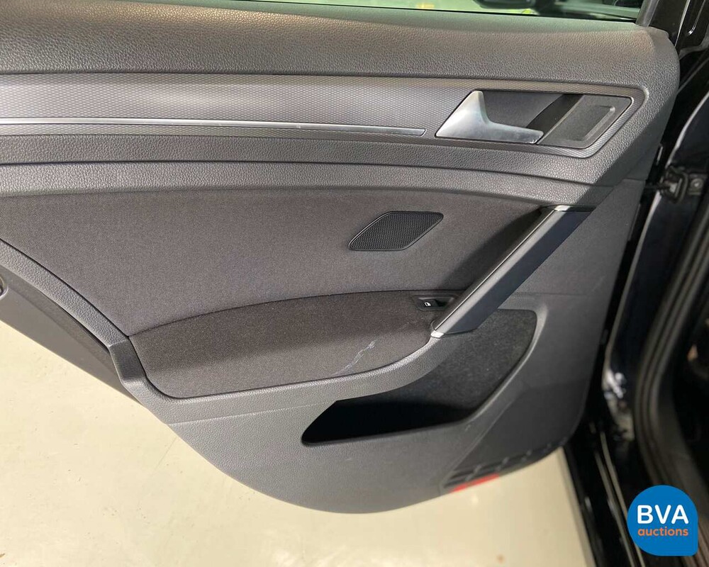 Volkswagen Golf 1.4 TSI Lounge Automatik DSG 125 PS 2015, TL-257-X.