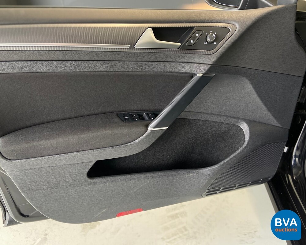 Volkswagen Golf 1.4 TSI Lounge Automatik DSG 125 PS 2015, TL-257-X.