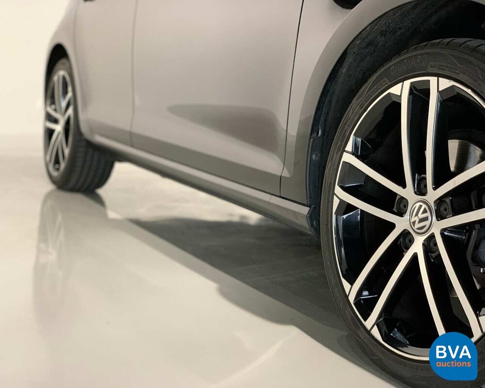 Volkswagen Golf 1.4 TSI Lounge Automatik DSG 125 PS 2015, TL-257-X.